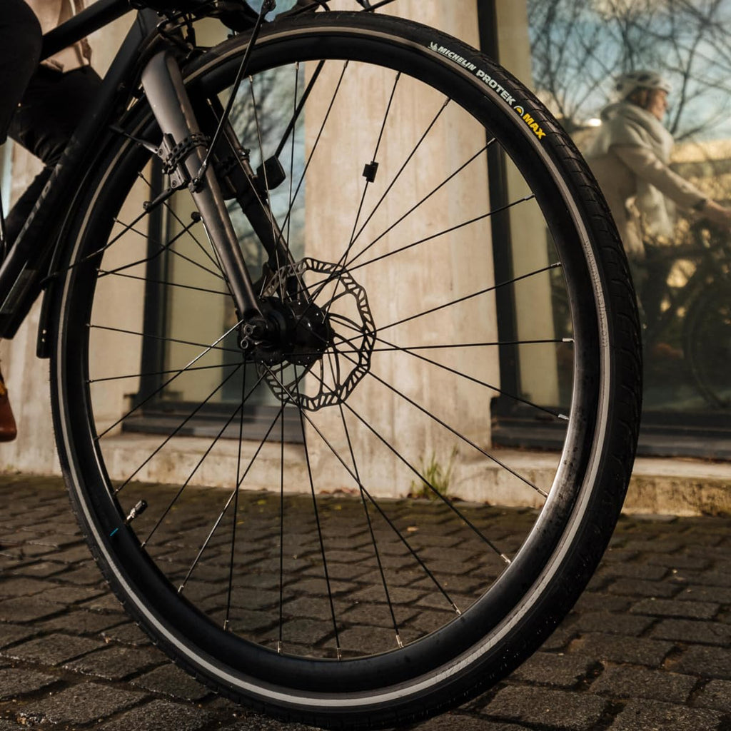 Bike Tires with Reflective Strip T25679