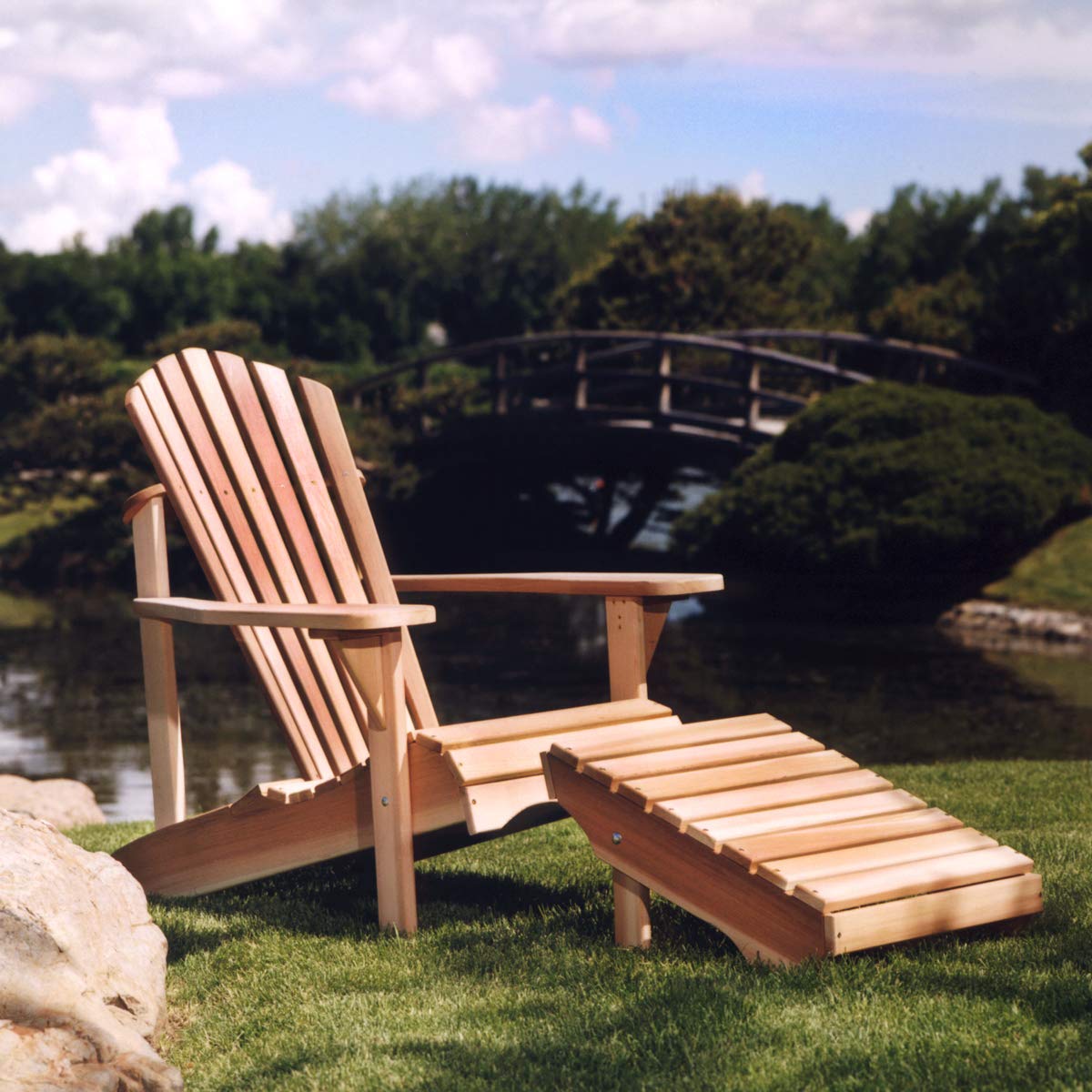 Adirondack Cedar Patio Chair & Ottoman G252761