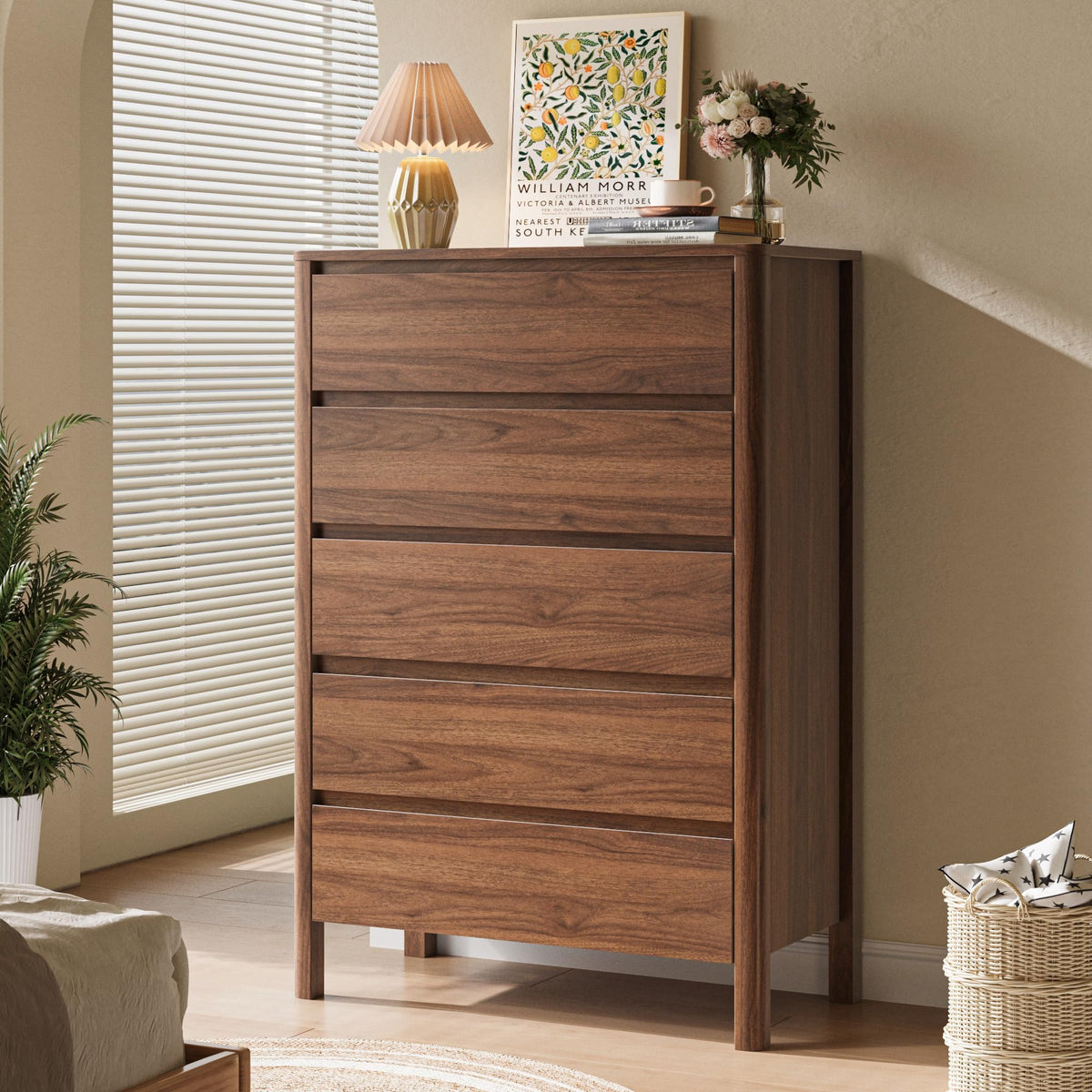 Walnut 5 Drawer Wood Dresser Q453