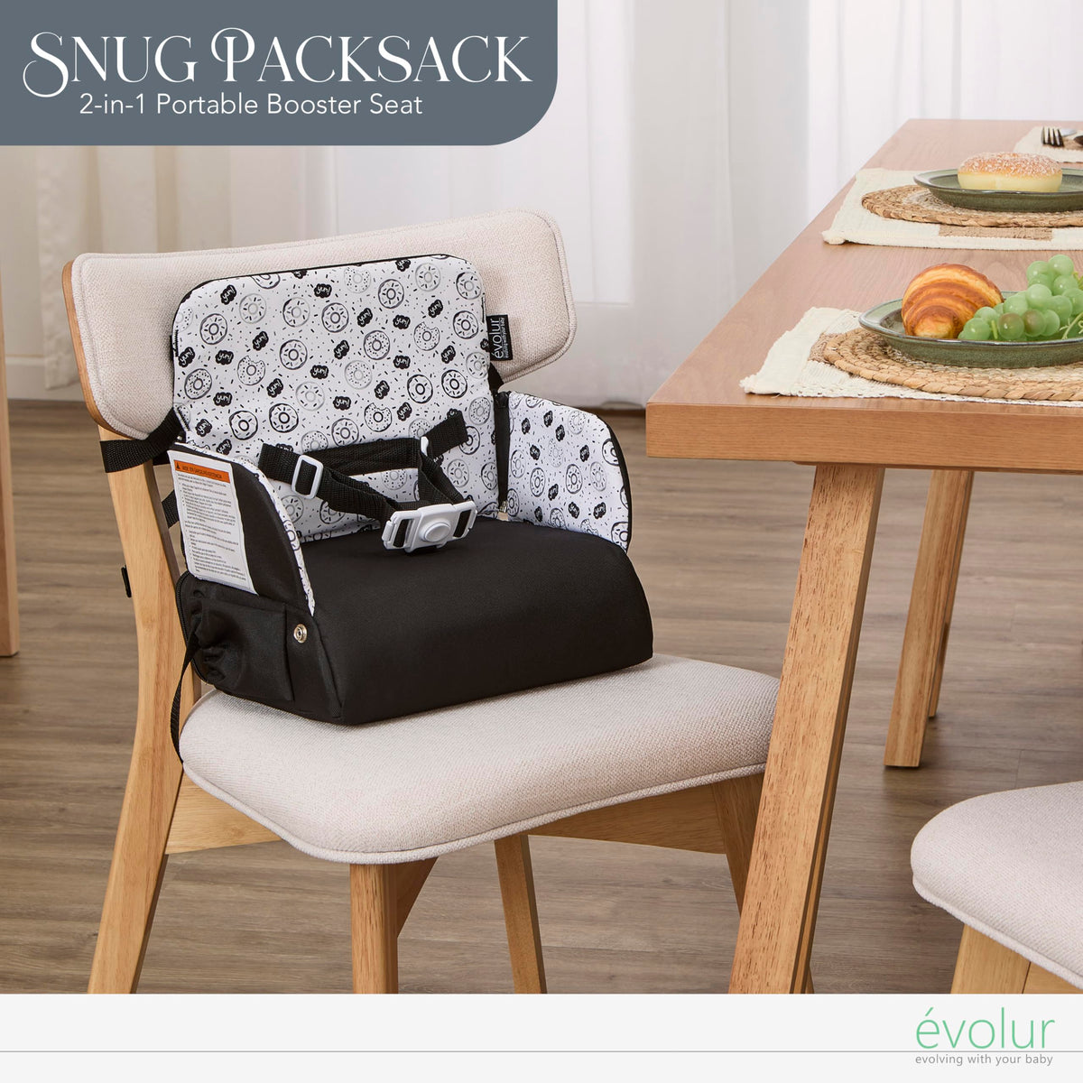 2-in-1 Portable Booster Seat and Travel Bag A888174
